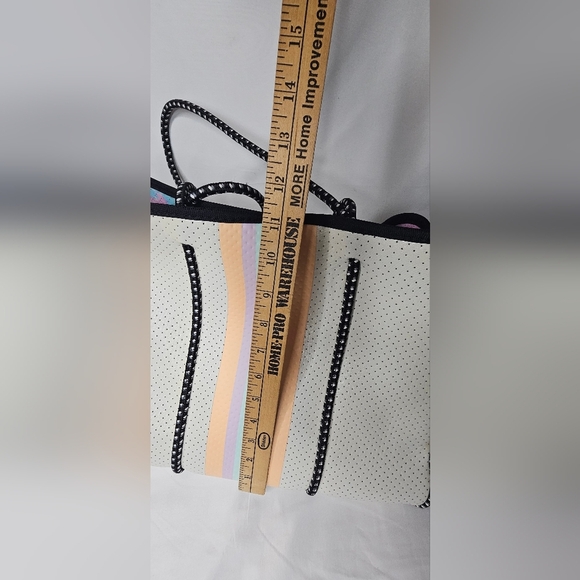 TAYLOR GRAY Neoprene Tote Bag & Clutch - Picture 14 of 15